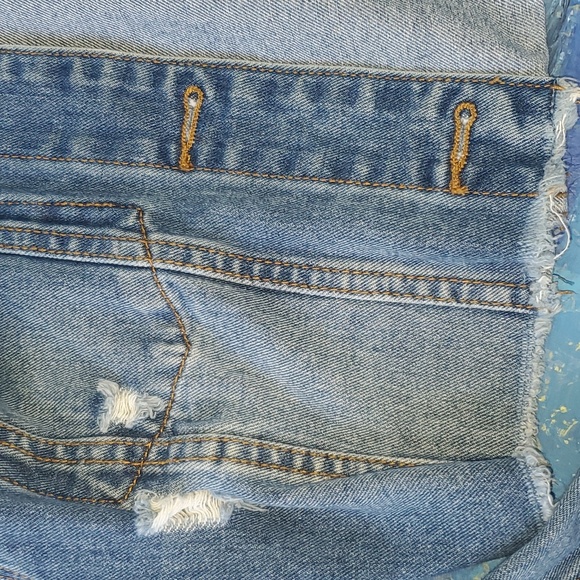 Denim Blvd Los Angeles womens distressed cropped jean jacket - Picture 6 of 12